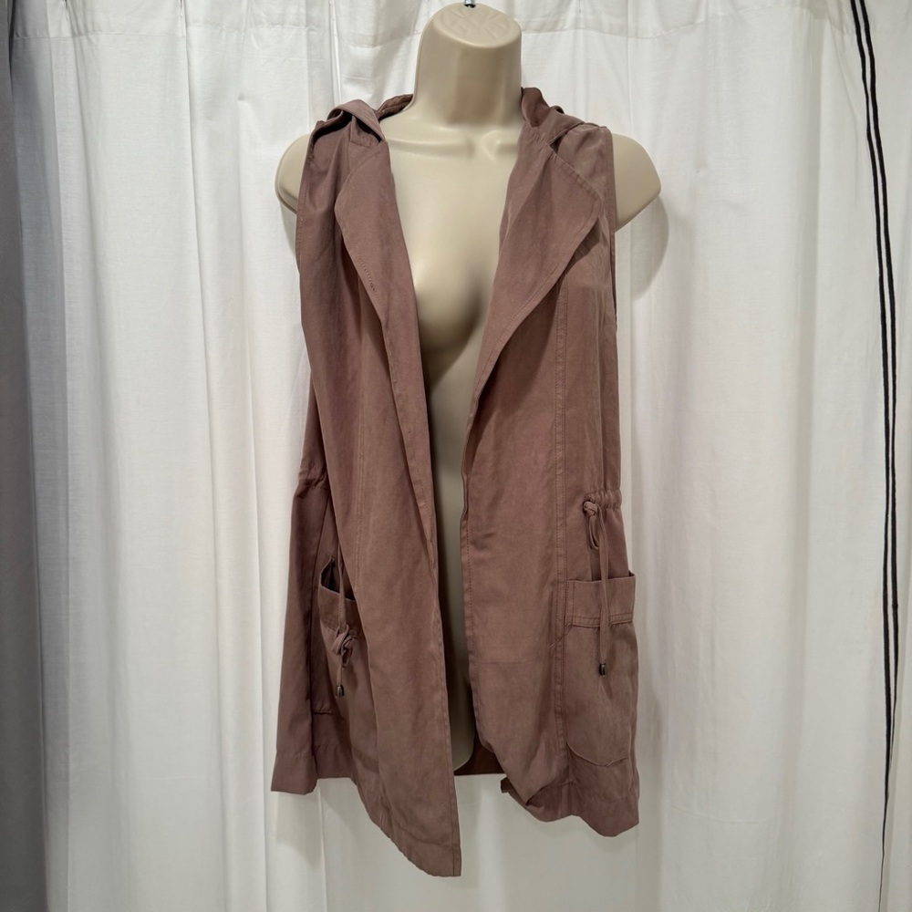 Staccato Mauve Sleeveless Vest